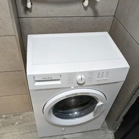 Studio Montana Apartment *